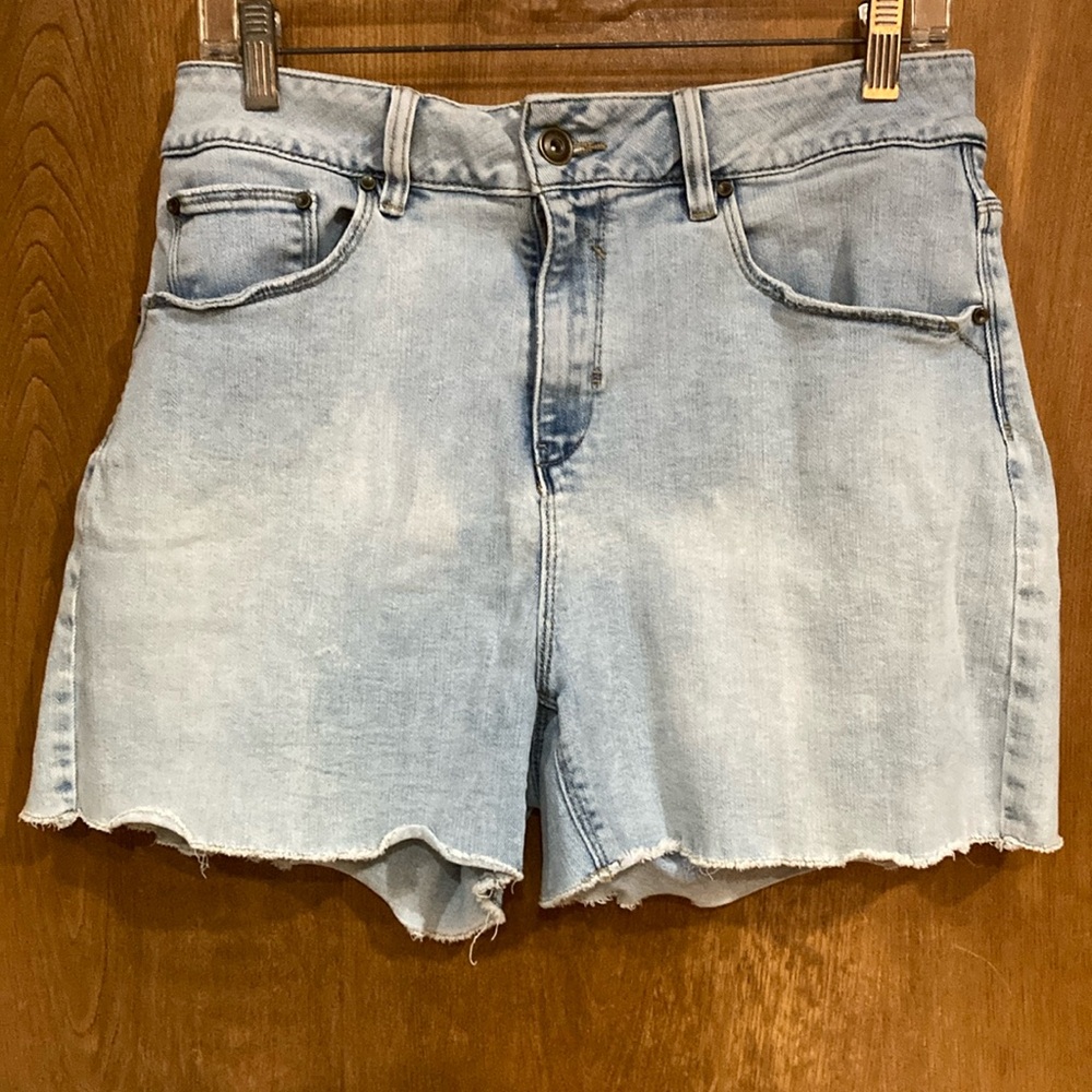 a loves a Distressed Denim Shorts